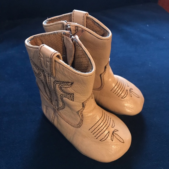 frye baby shoes